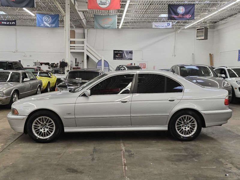 Used 2001 BMW 530i Sedan RWD image 3