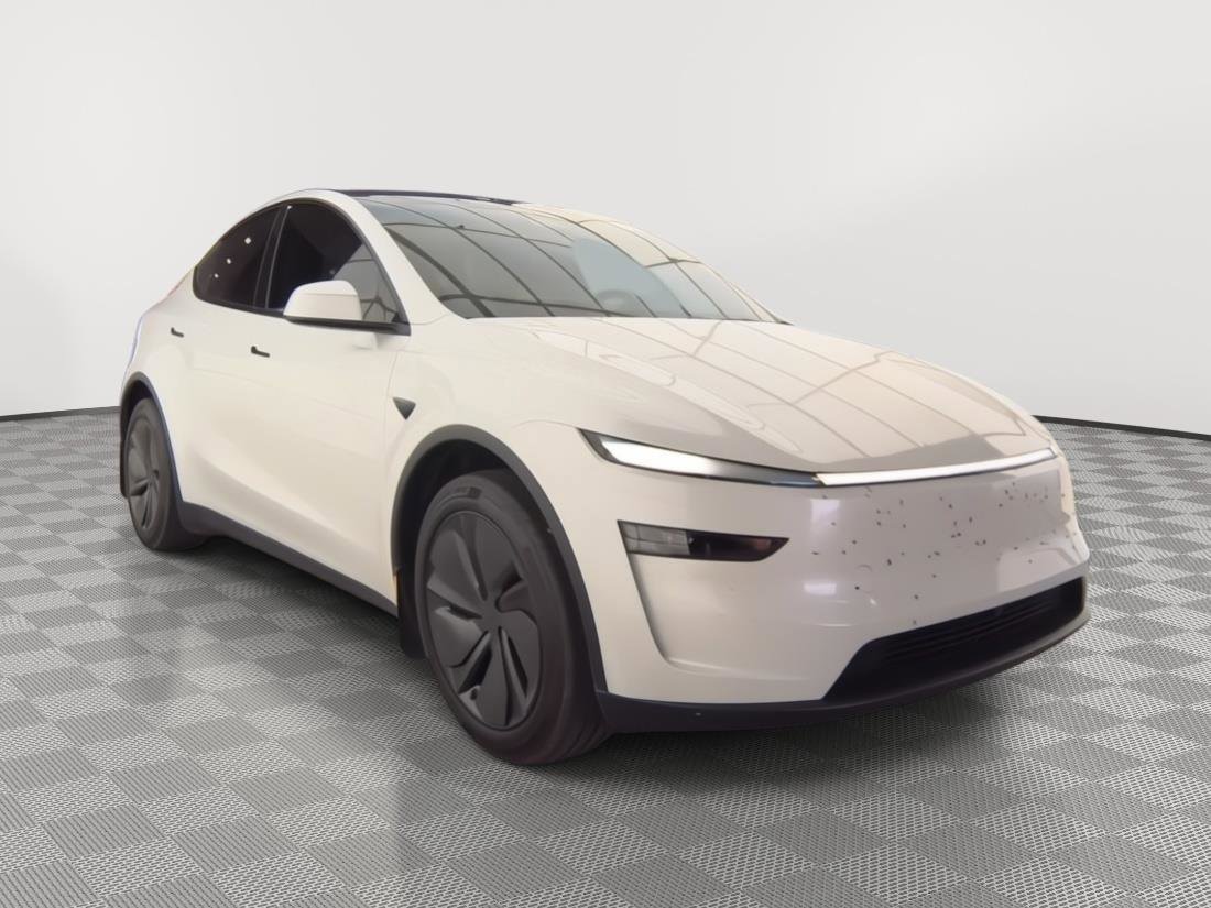 Used 2026 Tesla Model Y Long Range RWD image 17