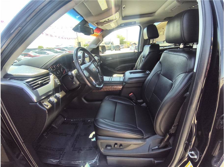 Used 2019 Chevrolet Suburban Premier AWD/4WD image 9