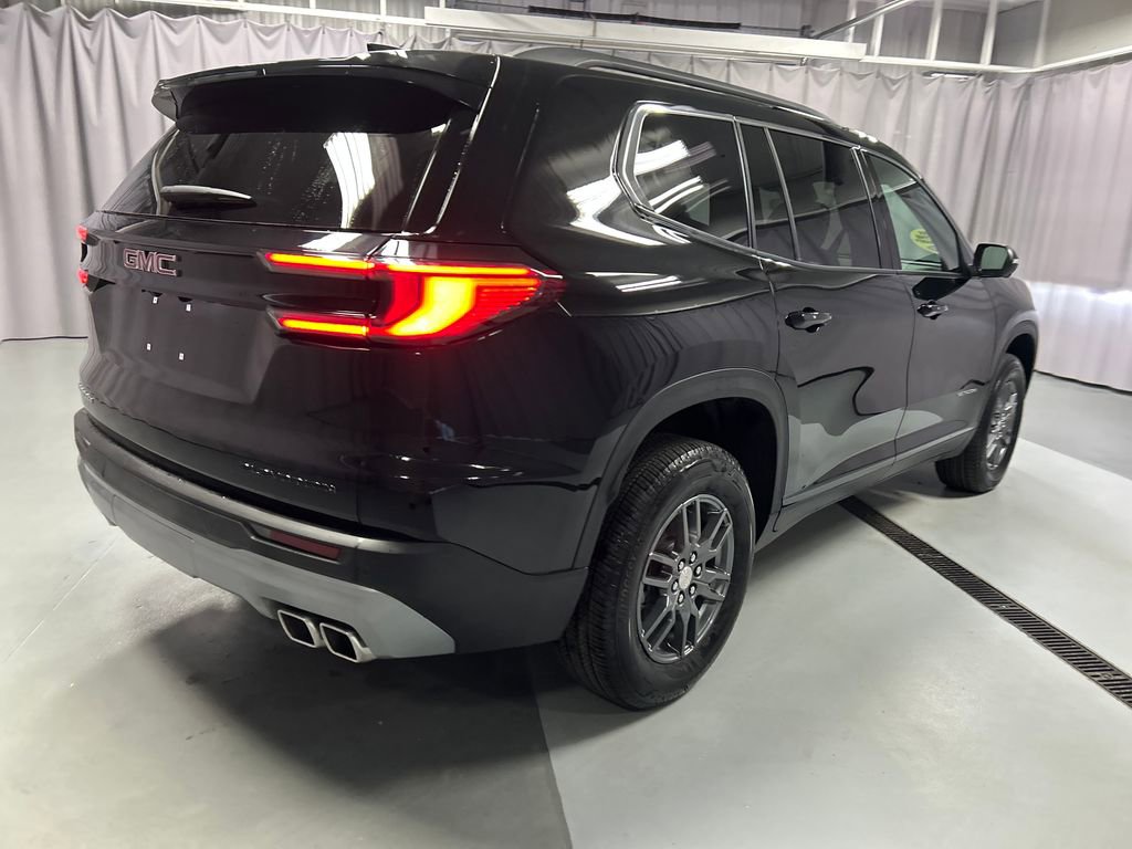 Used 2025 GMC Acadia Elevation image 7