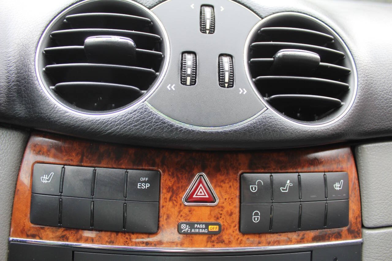 Used 2008 Mercedes-Benz CLK 350 Cabriolet image 13