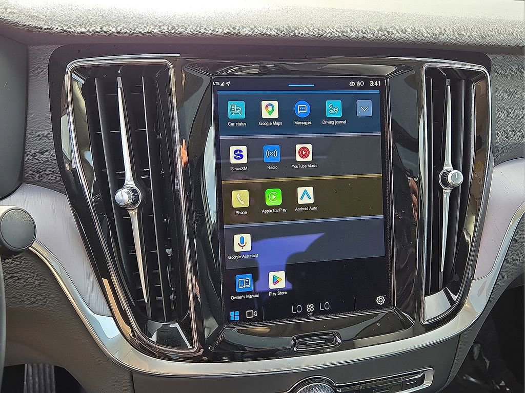 Used 2024 Volvo S60 B5 Core image 27