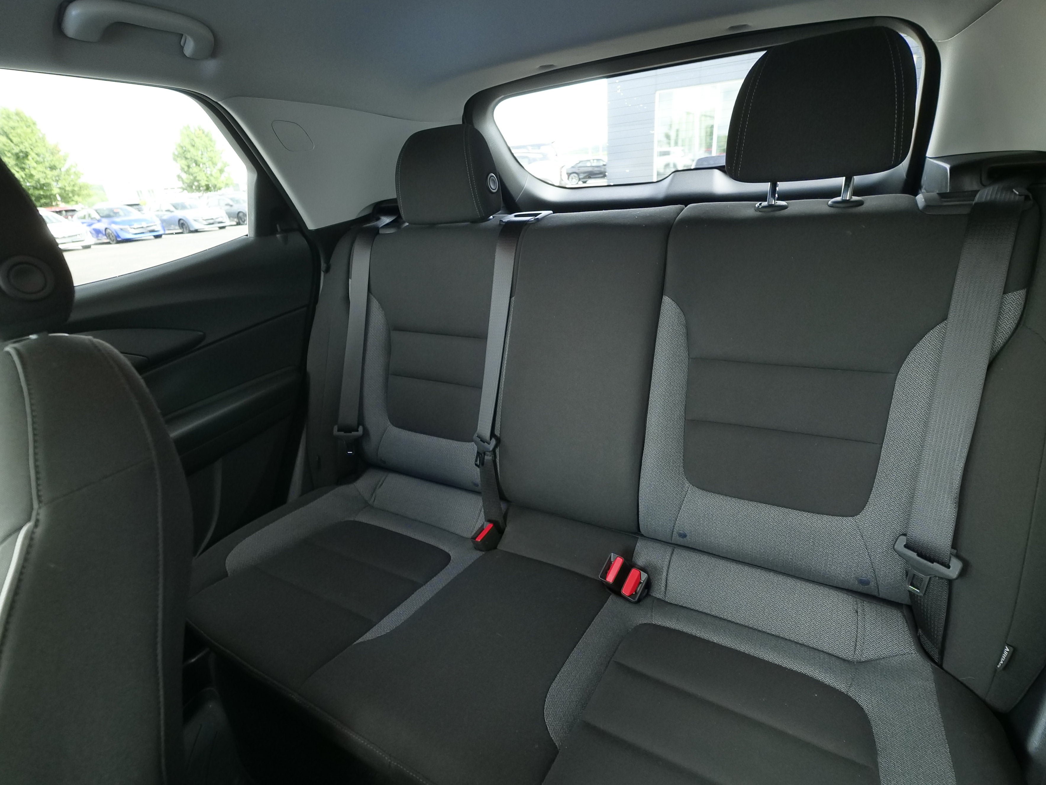 Used 2021 Chevrolet TrailBlazer LT w/ Convenience Package FWD image 23