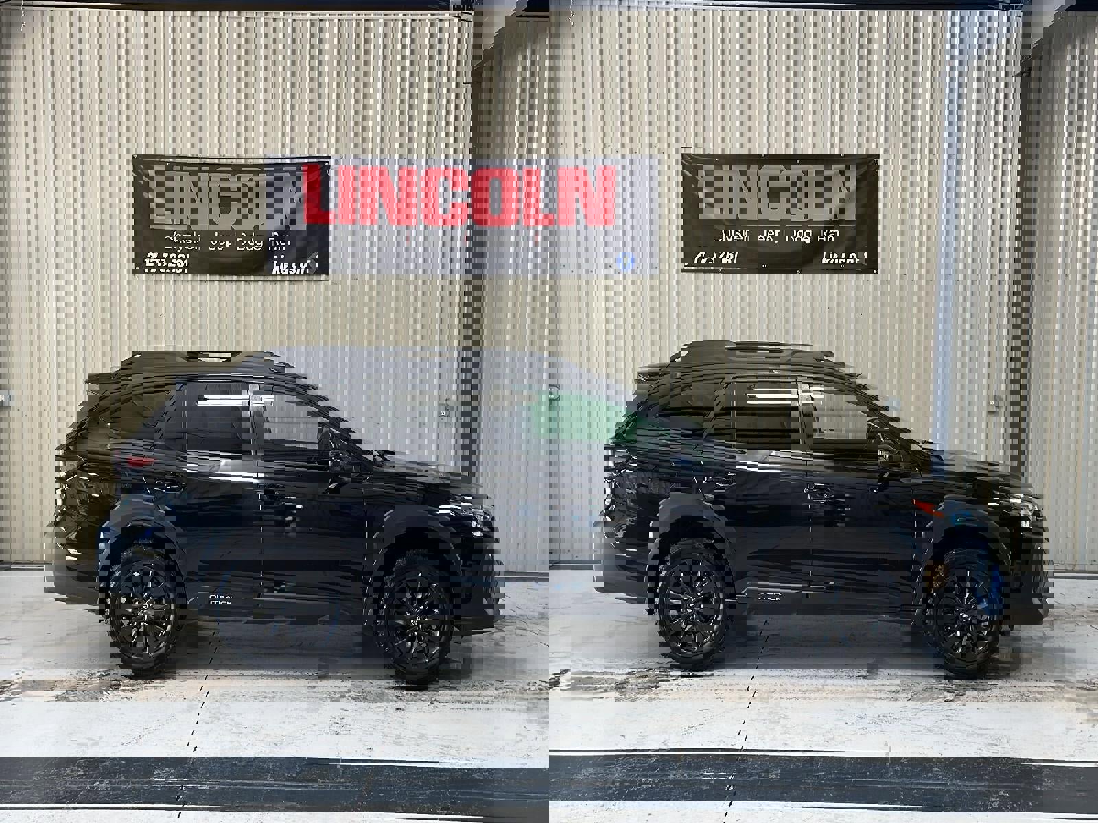 Used 2023 Subaru Outback Onyx Edition image 16