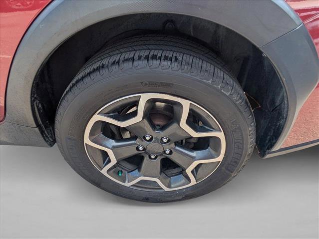 Used 2015 Subaru Crosstrek 2.0i Limited AWD/4WD image 9
