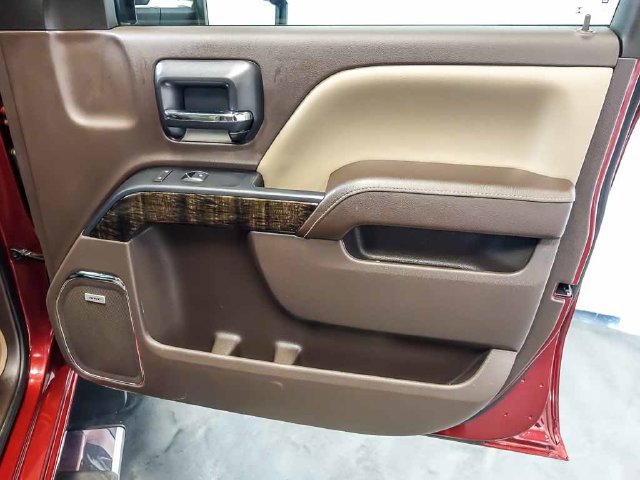 Used 2015 GMC Sierra 3500 Denali w/ Duramax Plus Package AWD/4WD image 33