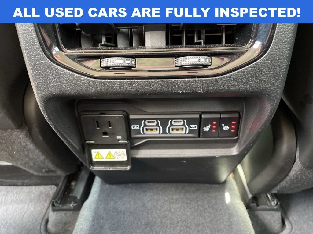 Used 2022 Jeep Grand Cherokee Limited AWD/4WD image 13
