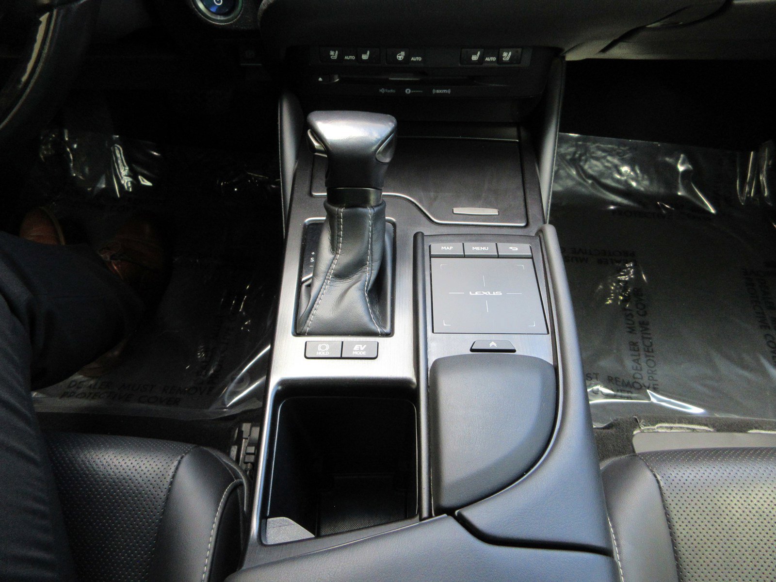 Used 2019 Lexus ES 300h w/ Premium Package FWD image 46