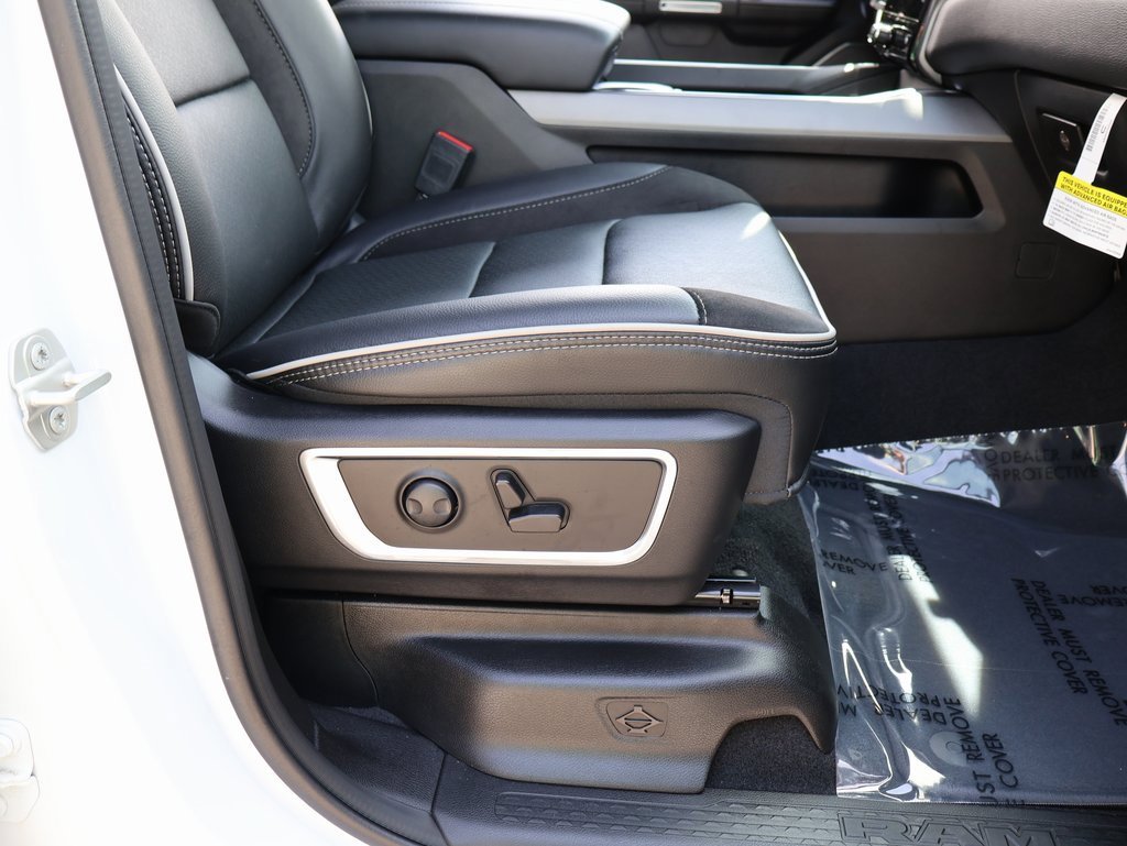 New 2025 RAM 1500 Laramie w/ Night Edition image 10