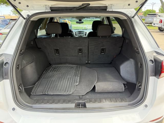 Used 2022 Chevrolet Equinox LS w/ LS Convenience Package FWD image 26