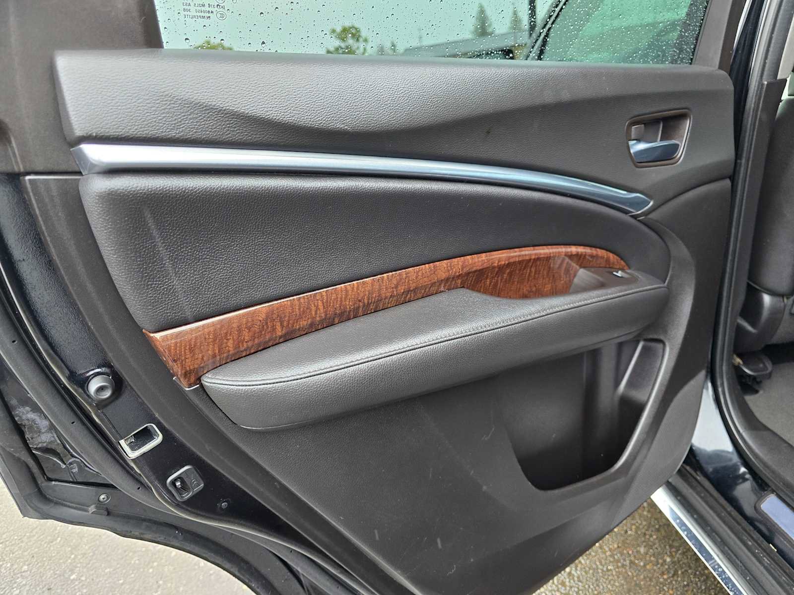 Used 2019 Acura MDX FWD image 17