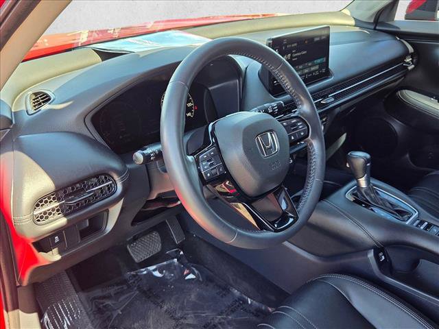 Used 2023 Honda HR-V EX-L image 10