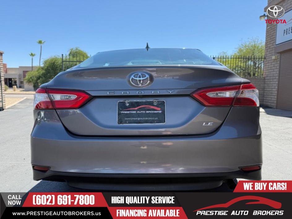 Used 2020 Toyota Camry LE image 15