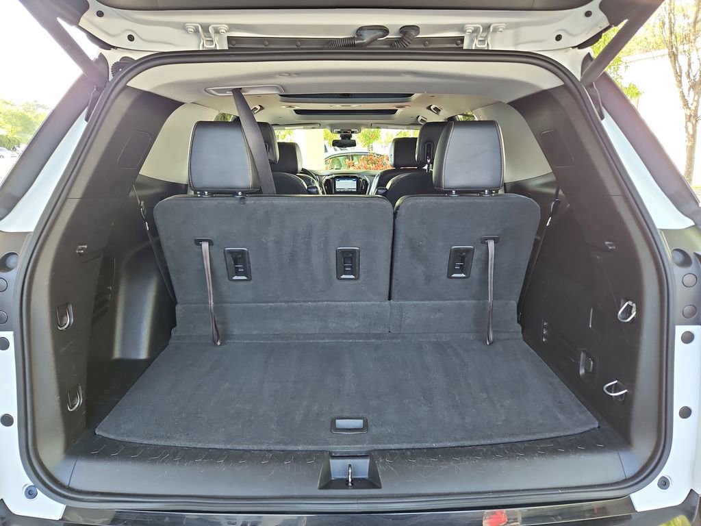Used 2018 Chevrolet Traverse Premier w/ Redline Edition image 36