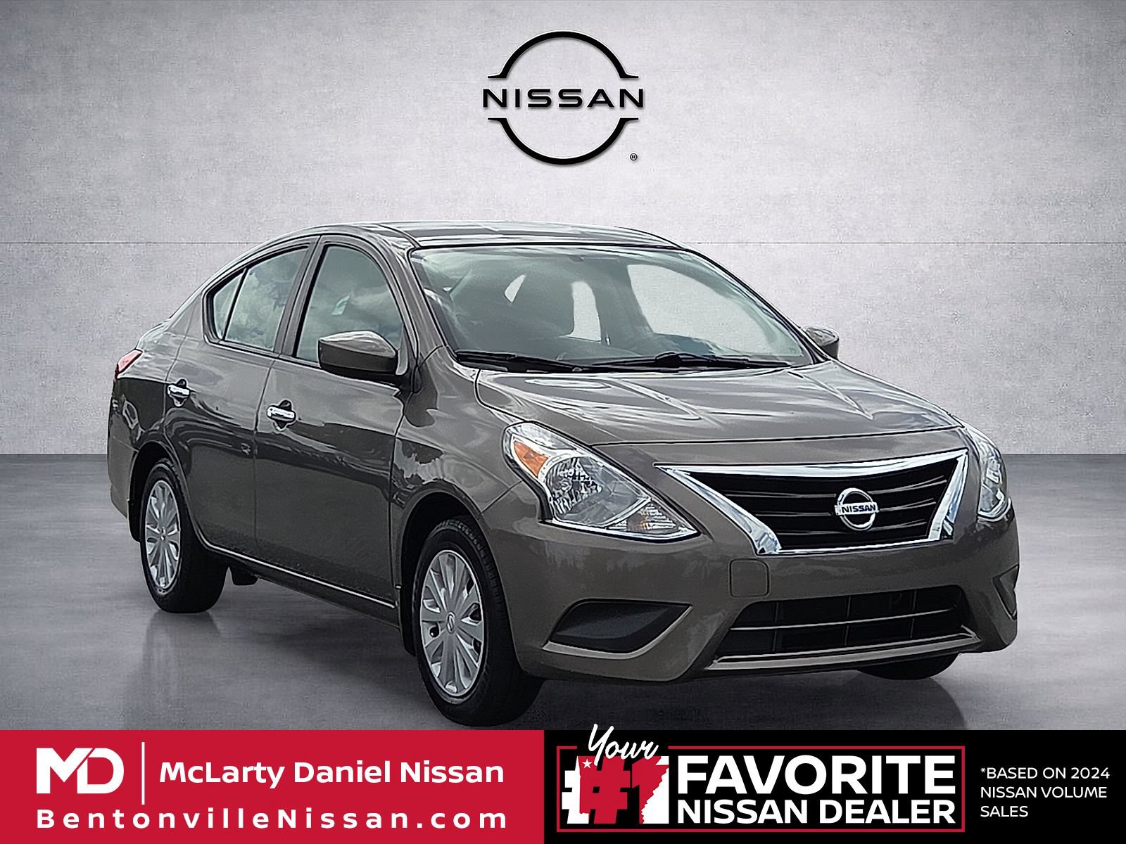 Used 2017 Nissan Versa SV FWD video 1