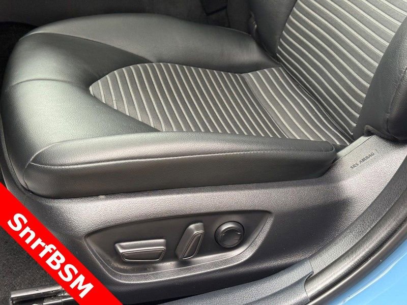 Used 2023 Toyota Camry SE w/ Convenience Package FWD image 28
