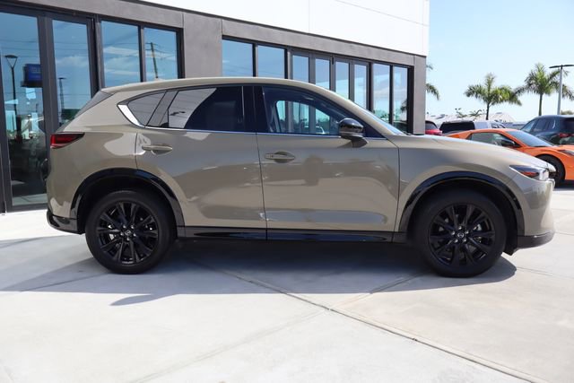 Used 2024 MAZDA CX-5 Carbon Edition image 2