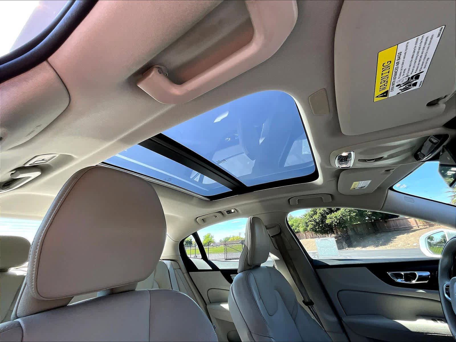 Used 2019 Volvo S60 T5 Momentum w/ Premium Package FWD image 25