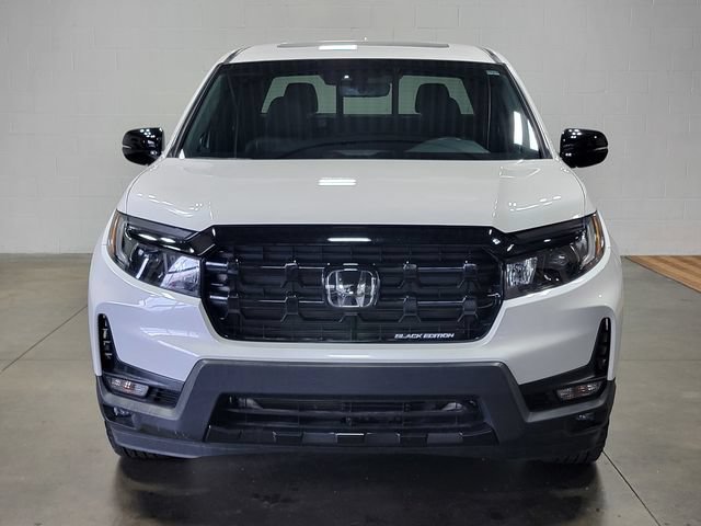 Certified 2024 Honda Ridgeline Black Edition image 3