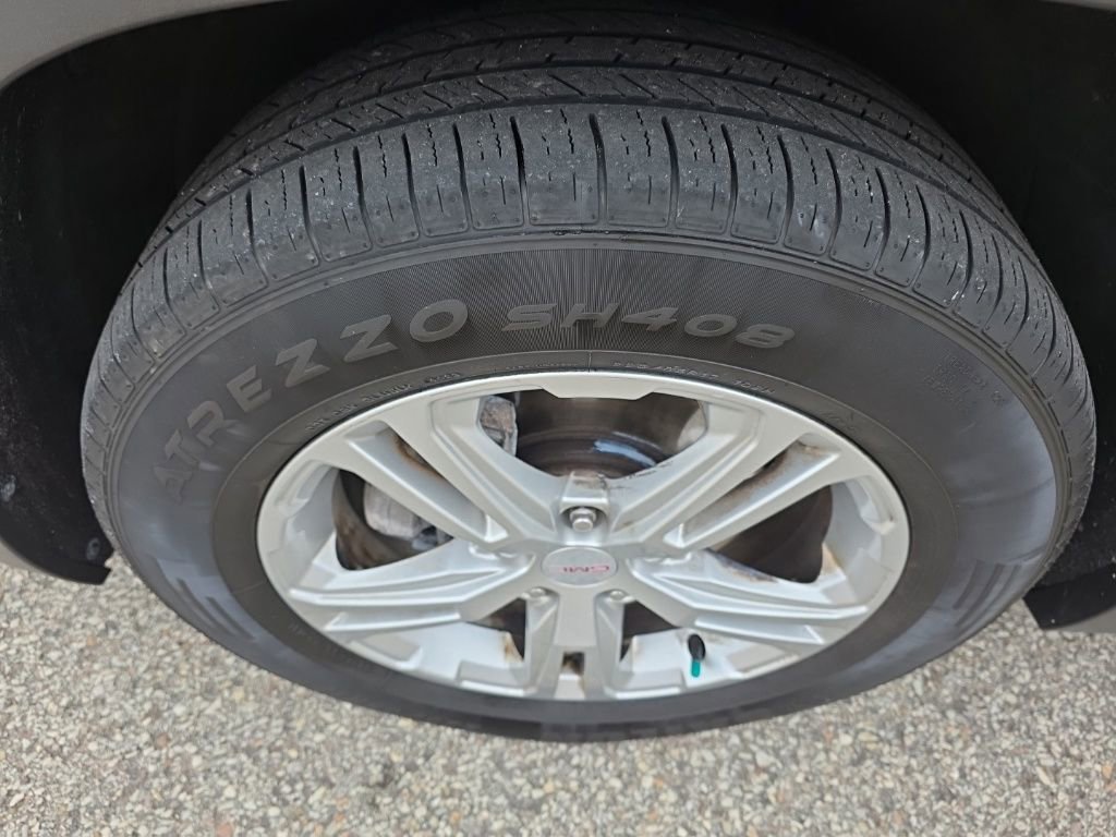 Used 2018 GMC Terrain SLE image 33