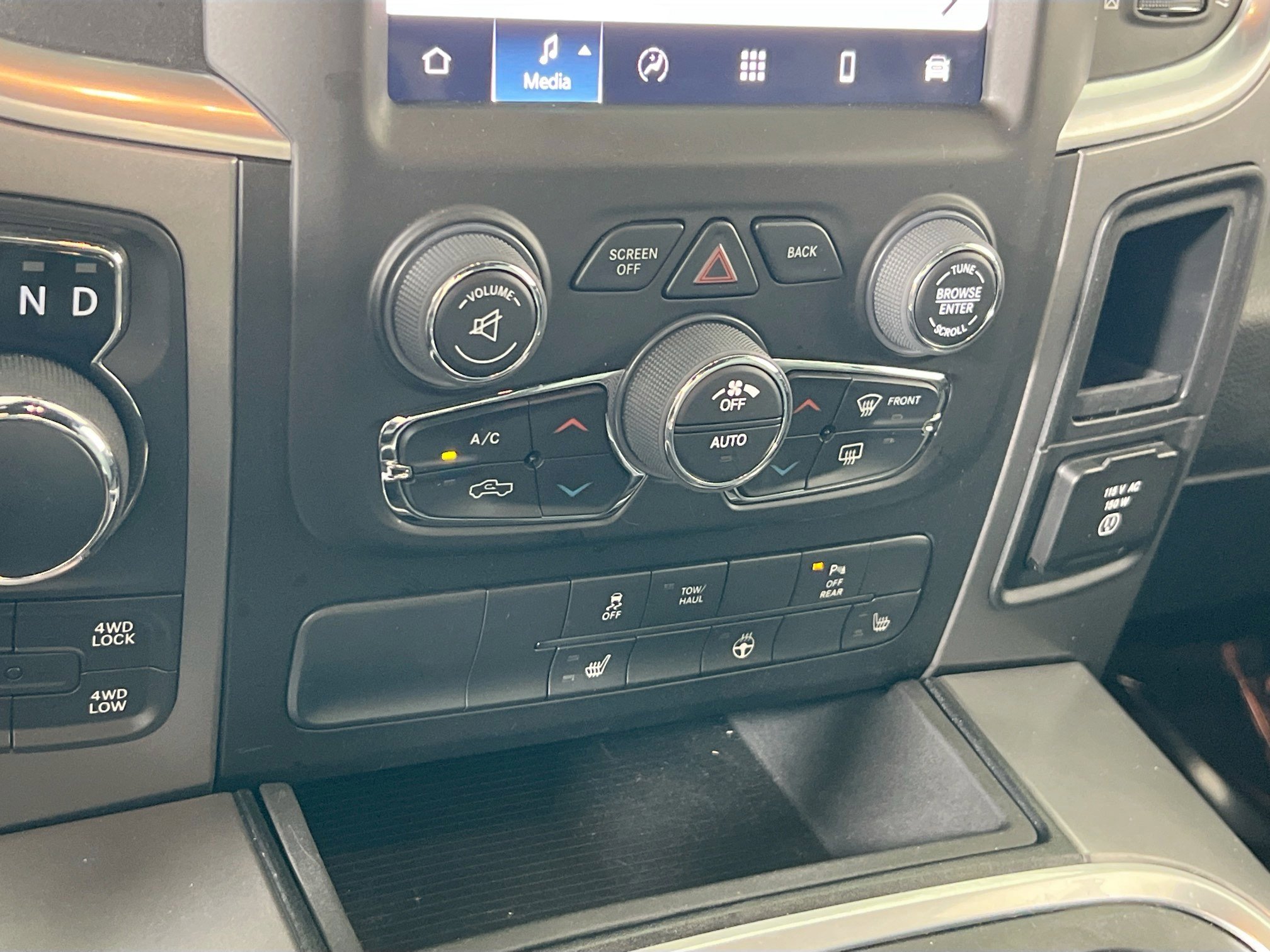 Used 2022 RAM 1500 Classic Warlock w/ Electronics Group image 15