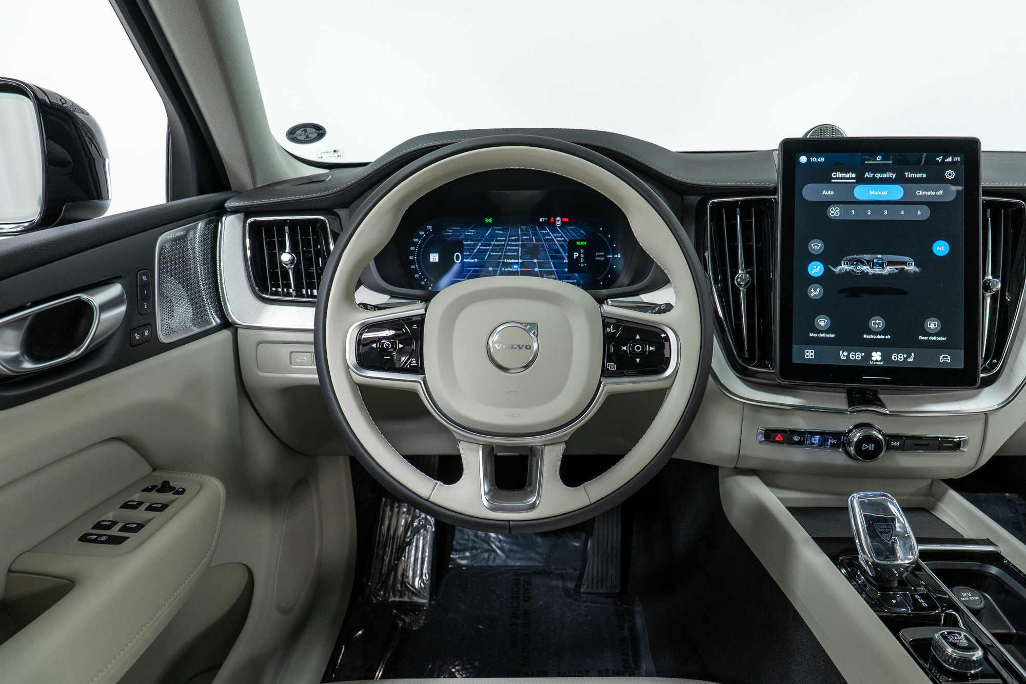 New 2026 Volvo XC60 T8 Ultra image 17