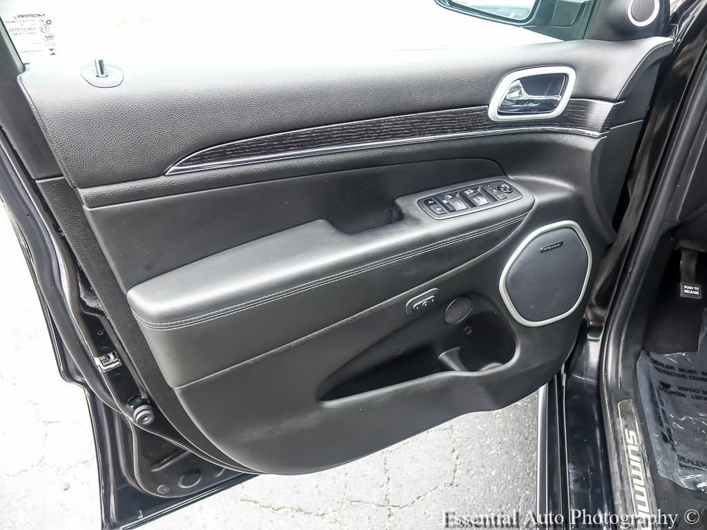 Used 2021 Jeep Grand Cherokee Summit w/ Platinum Series Group AWD/4WD image 23