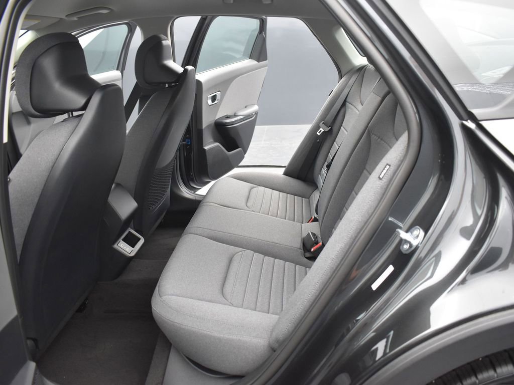 Certified 2025 Kia K4 GT-Line Turbo FWD image 14