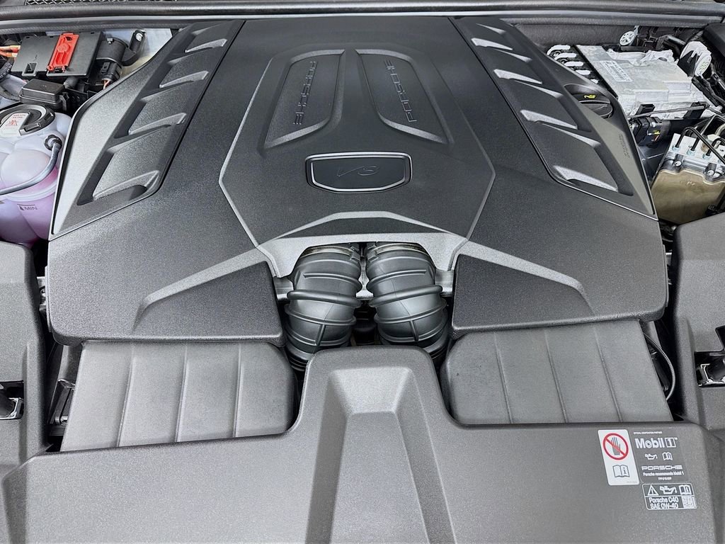 Certified 2026 Porsche Cayenne S AWD/4WD image 34