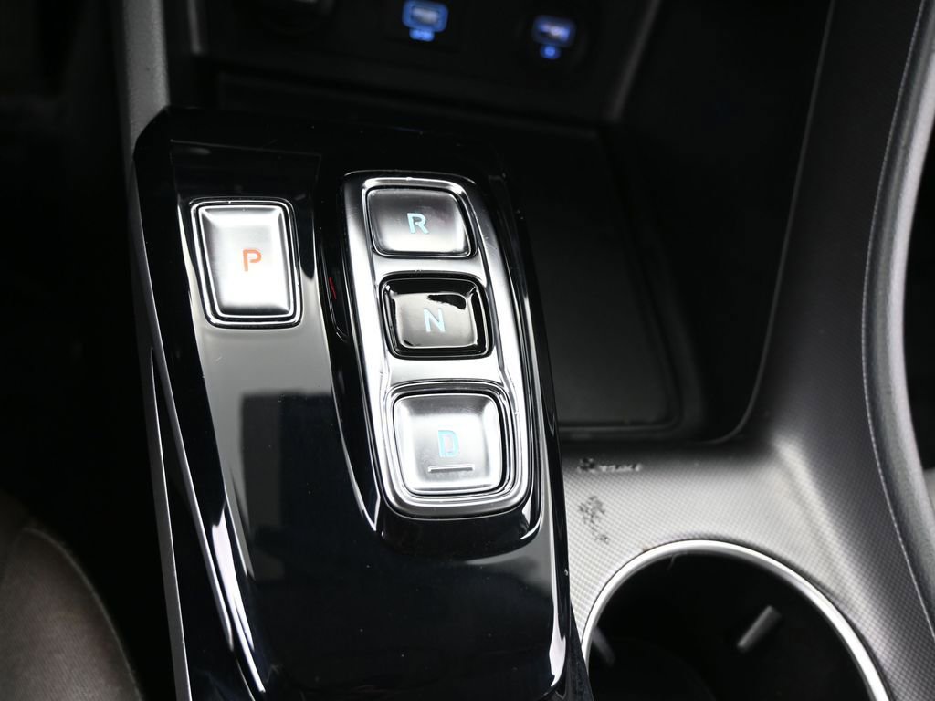 Used 2022 Hyundai Sonata SE image 25
