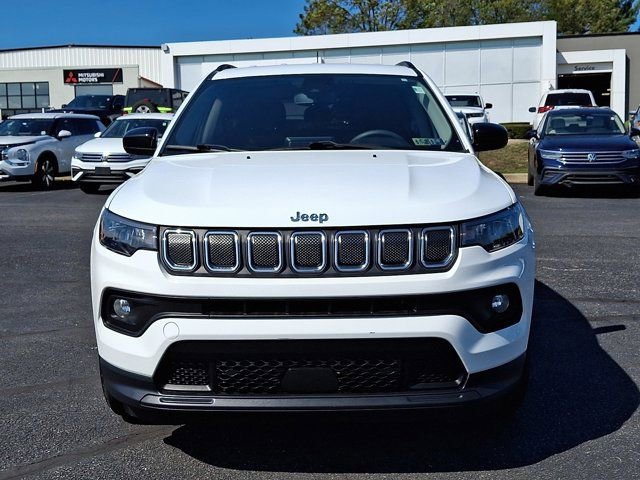 Certified 2022 Jeep Compass Latitude video 2