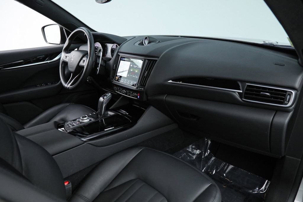 Certified 2022 Maserati Levante GT image 14