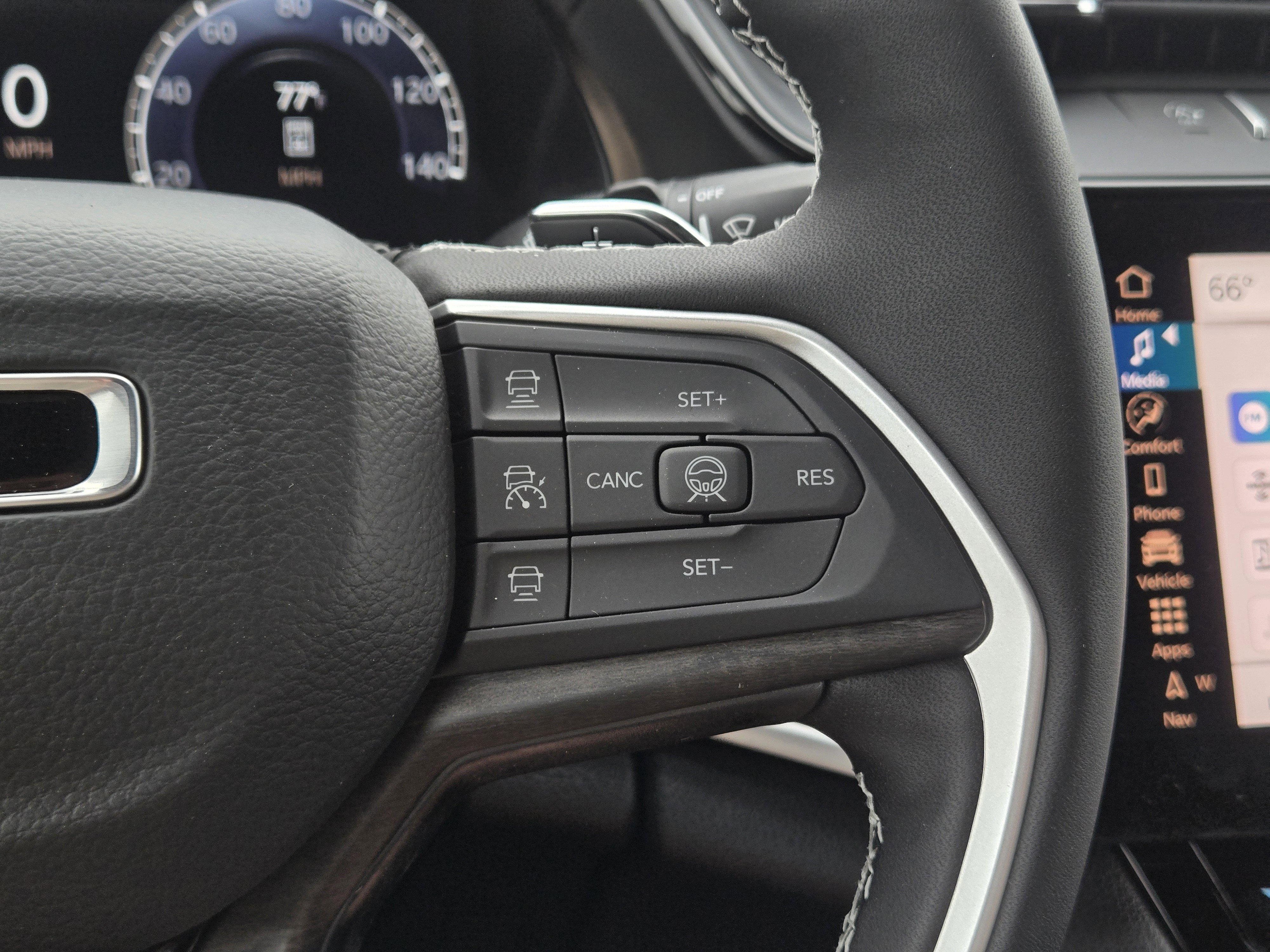 New 2026 Jeep Grand Cherokee Limited w/ Limited Altitude Package RWD image 9