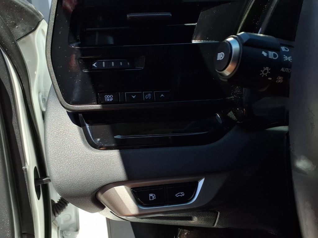 Used 2024 Lexus RX 350 FWD w/ Technology Package image 14