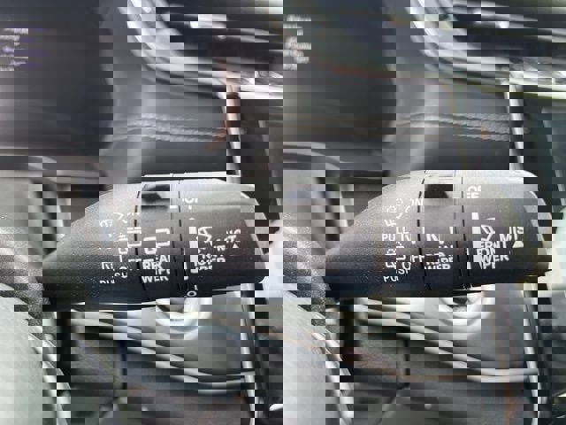 Certified 2023 Jeep Grand Cherokee Laredo w/ Luxury Tech Group I image 23