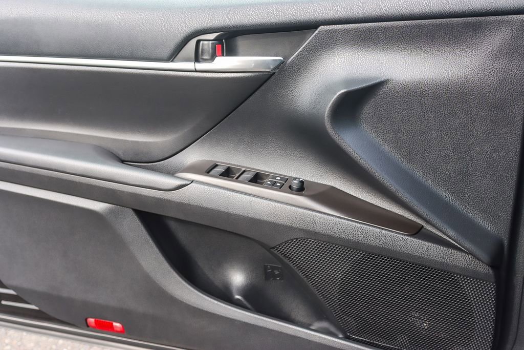 Used 2023 Toyota Camry LE image 37