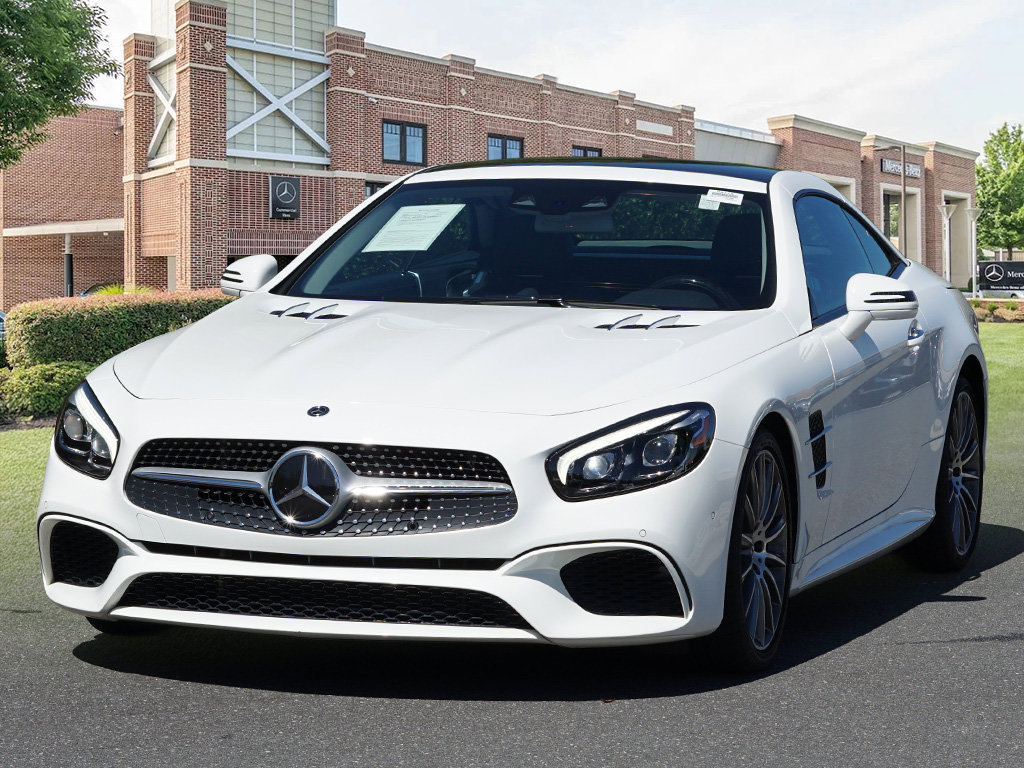 Used 2017 Mercedes-Benz SL 450 image 4