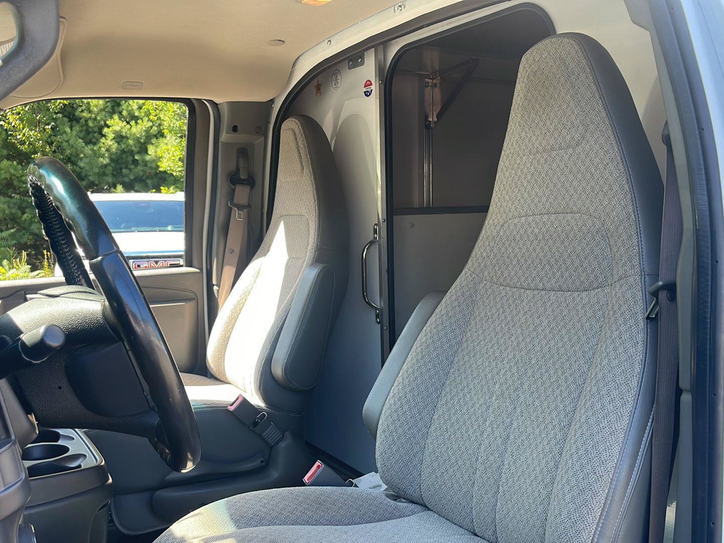 Used 2020 GMC Savana 3500 w/ Power Convenience Package RWD image 13