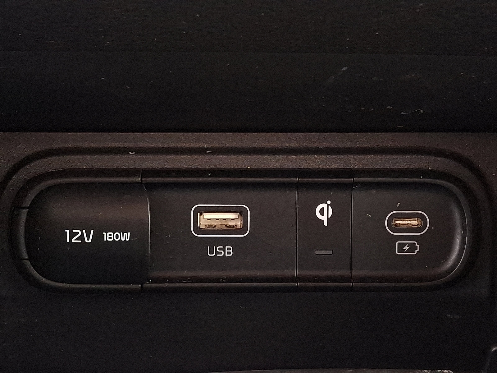 Certified 2023 Kia Sportage X-Line image 25