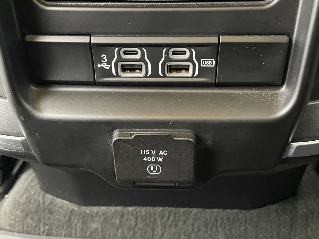 Used 2020 RAM 1500 Laramie w/ Sport Appearance Package image 28
