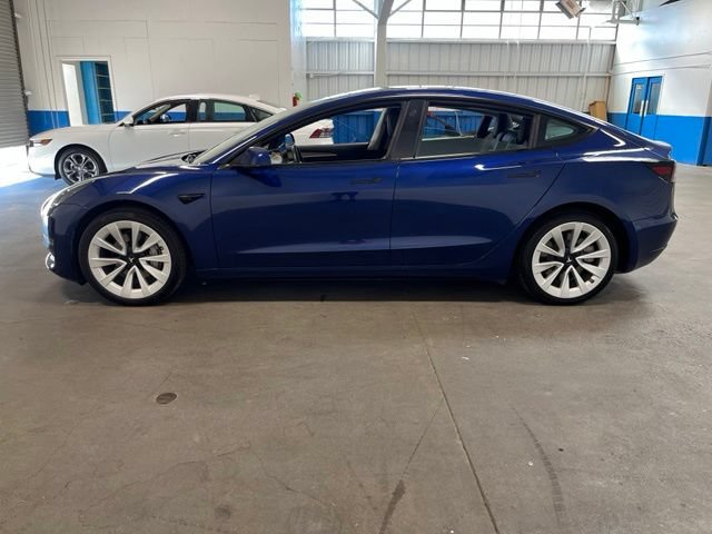 Used 2022 Tesla Model 3 Long Range AWD/4WD image 6
