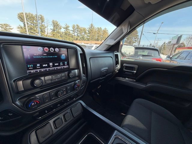 Used 2018 Chevrolet Silverado 1500 LT w/ All Star Edition image 23
