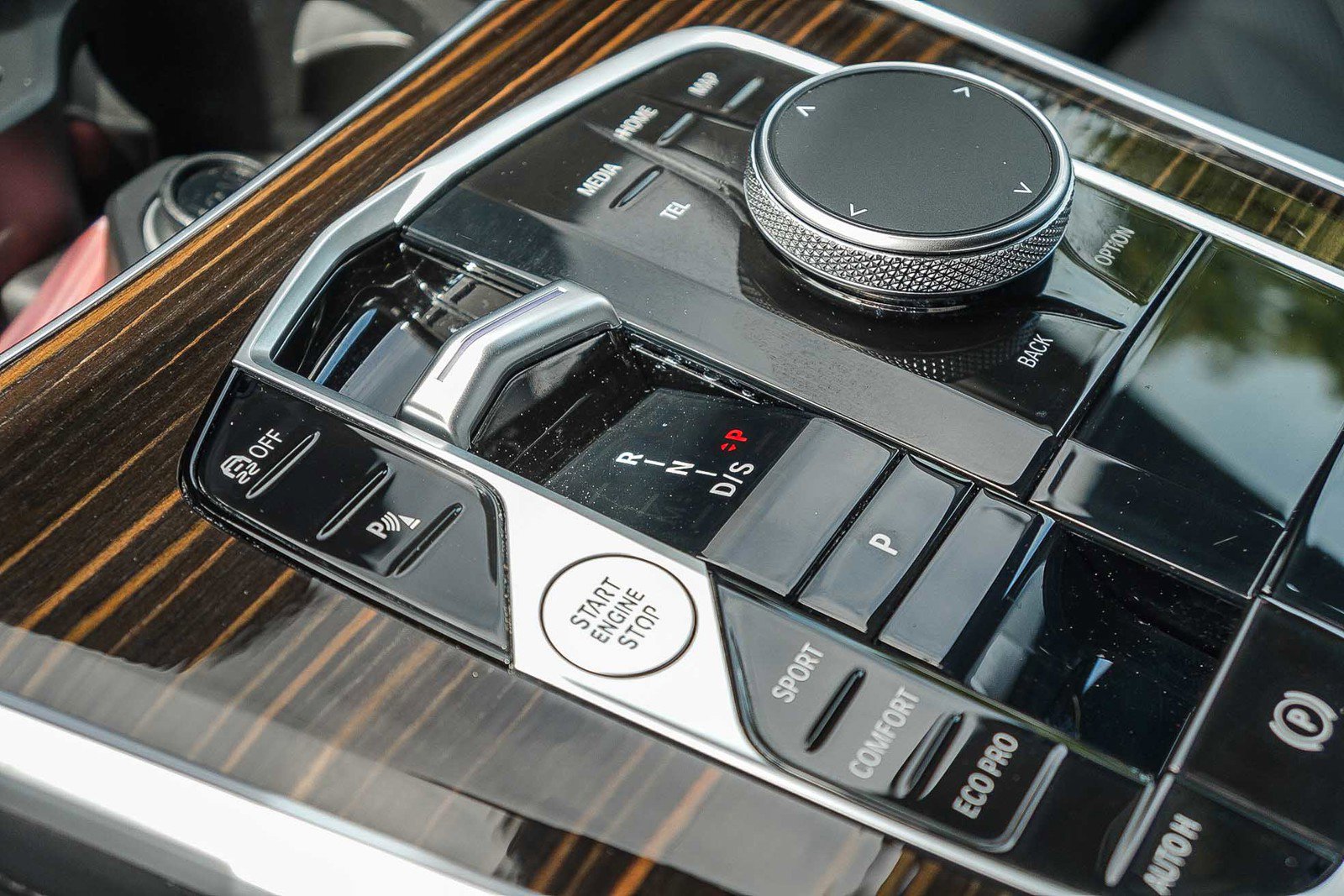 Certified 2026 BMW X5 sDrive40i w/ Premium Package image 21