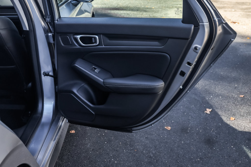 Used 2024 Honda Civic EX-L image 17
