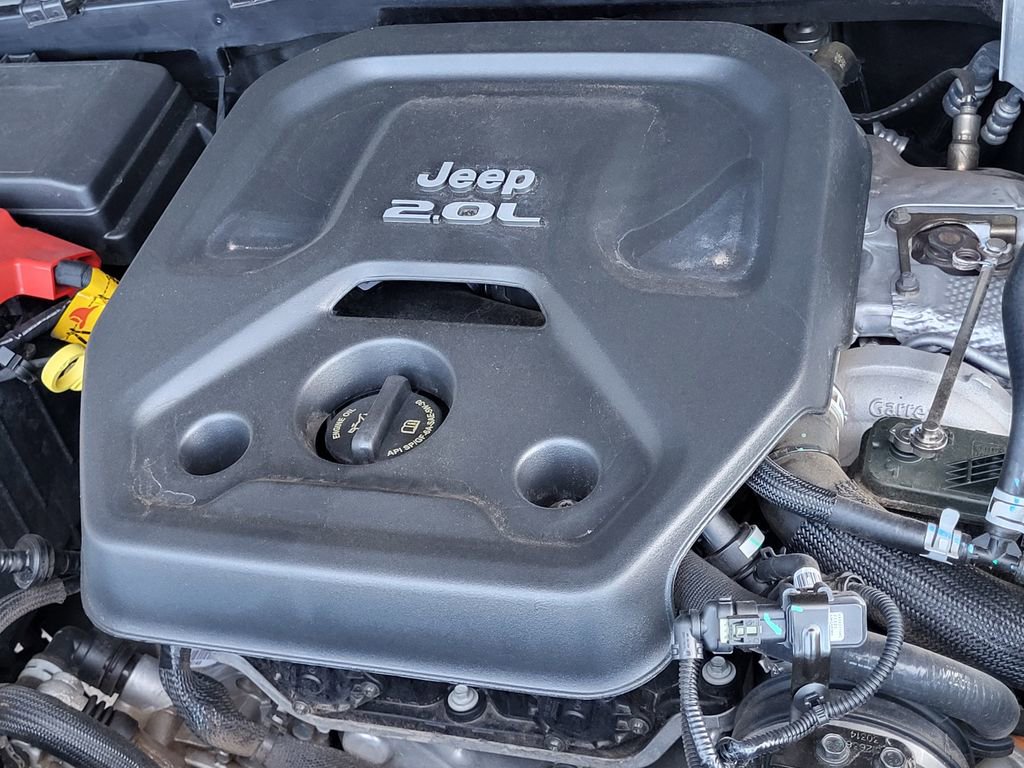 Used 2023 Jeep Wrangler Sahara w/ Cold Weather Group image 30