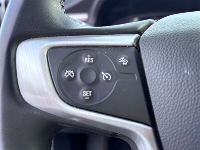 Used 2023 GMC Acadia SLT image 17