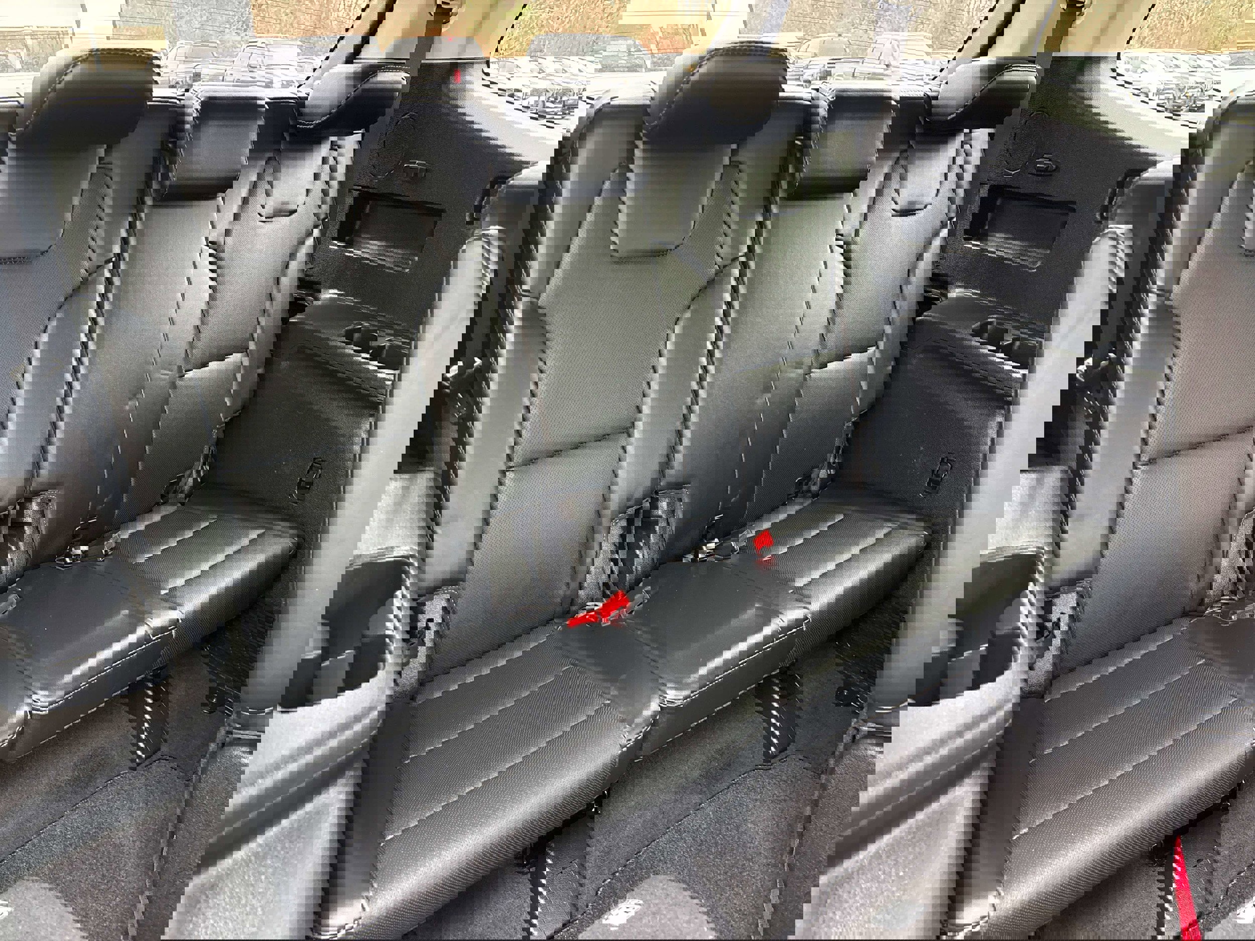 Used 2024 Kia Telluride S w/ S Sunroof Package image 16