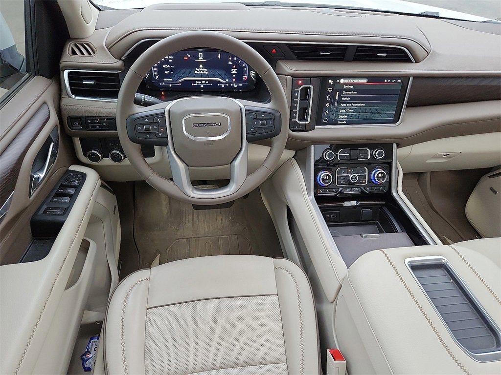Used 2023 GMC Yukon Denali image 16