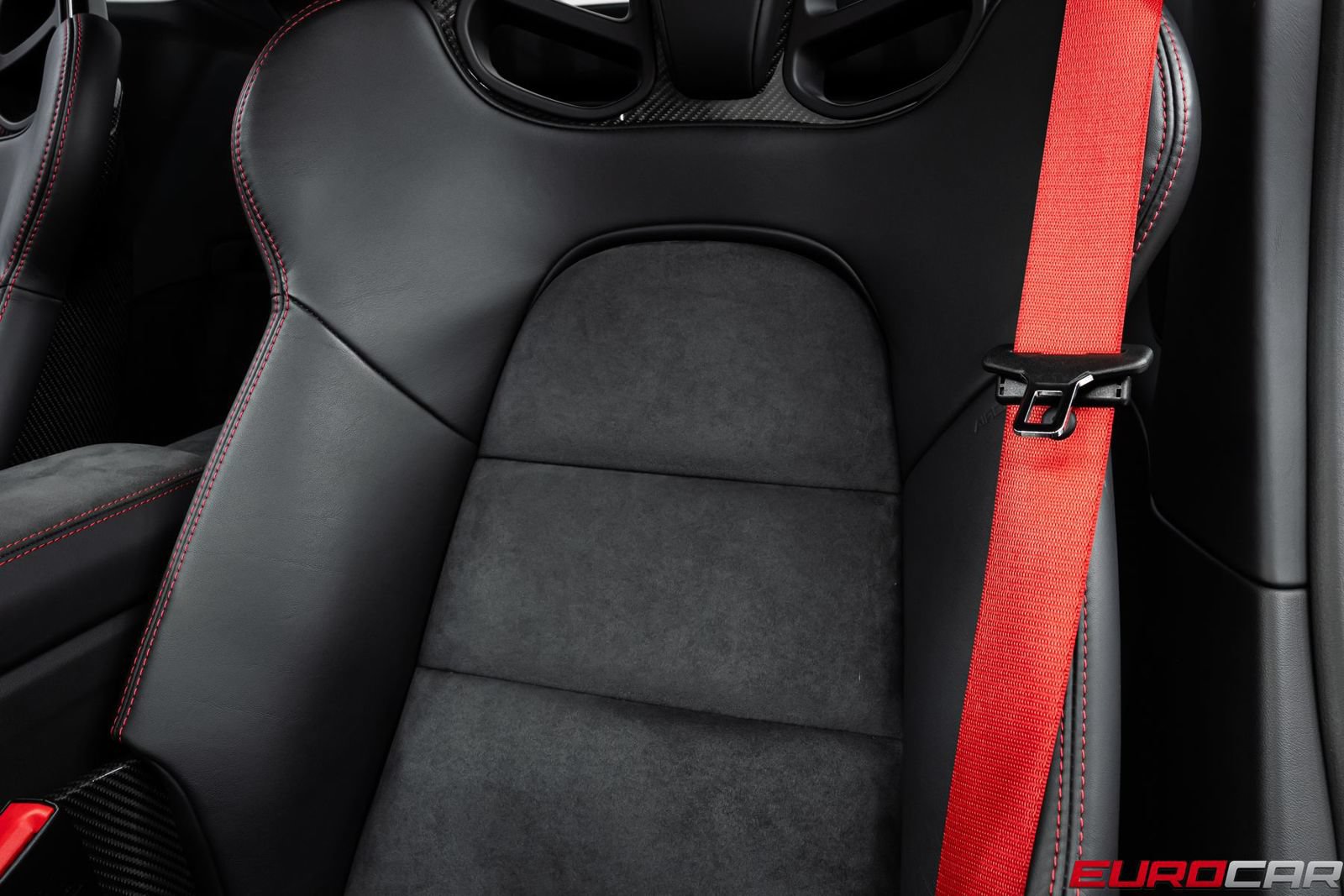 Used 2018 Porsche 911 GT2 RS RWD image 52