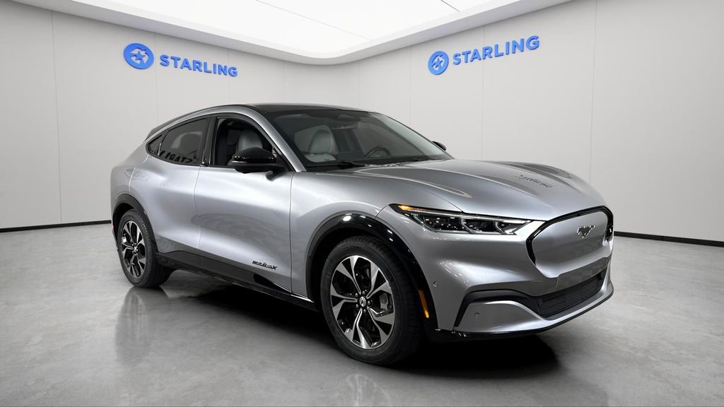 Used 2021 Ford Mustang Mach-E Premium image 33